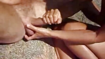 Ev yapımı lezbiyen film sex video sarışın sahneleri